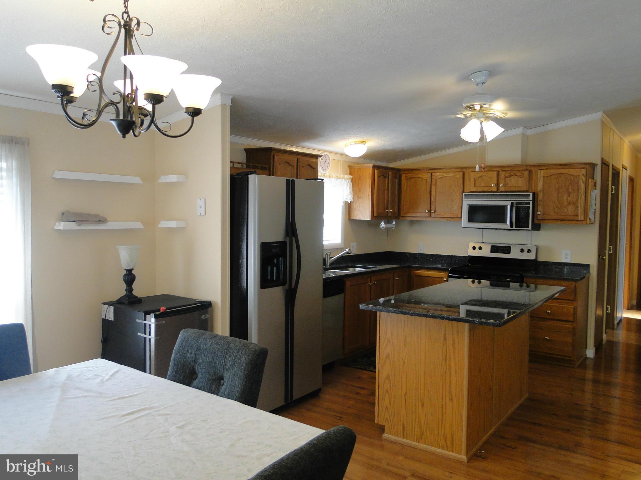 BOONES ESTATES - Residential