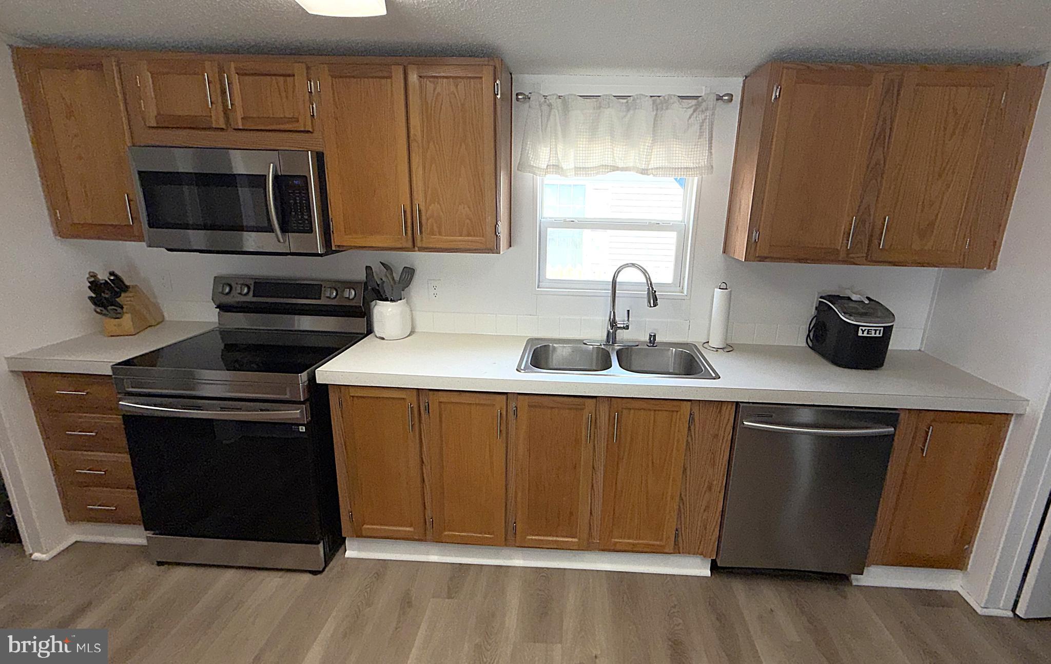 MARYLAND MANOR MOBILE HOME PARK - Residential