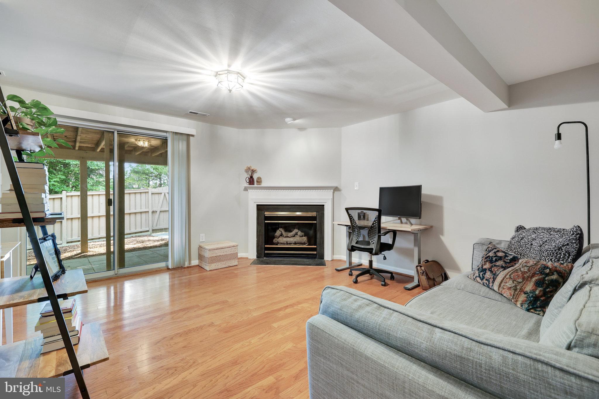 SUTHERLAND SQUARE - Residential