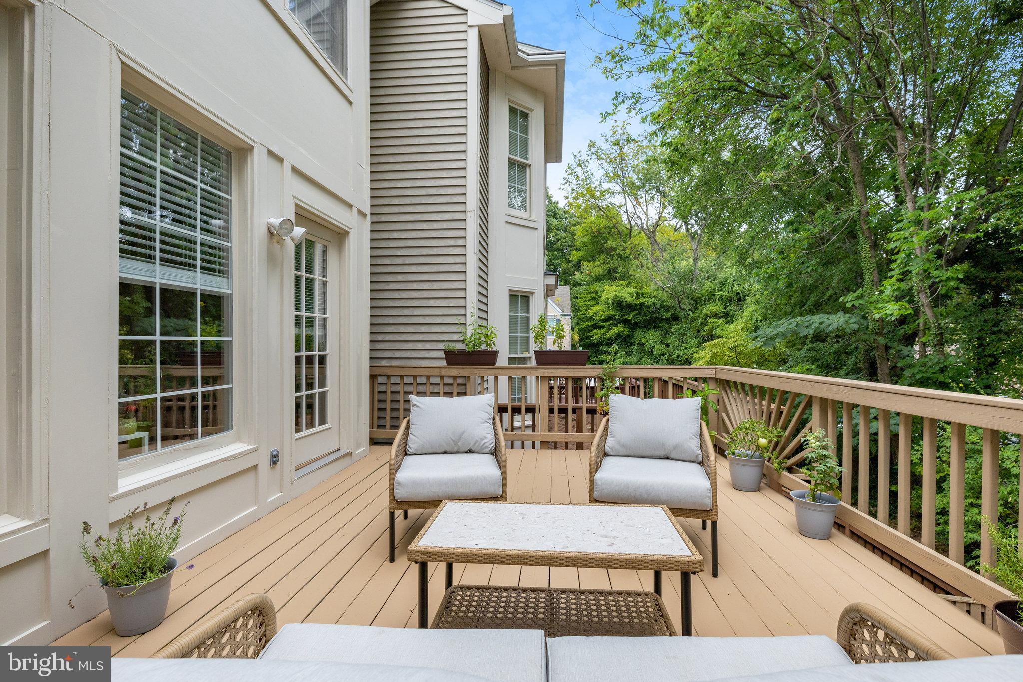 SUTHERLAND SQUARE - Residential