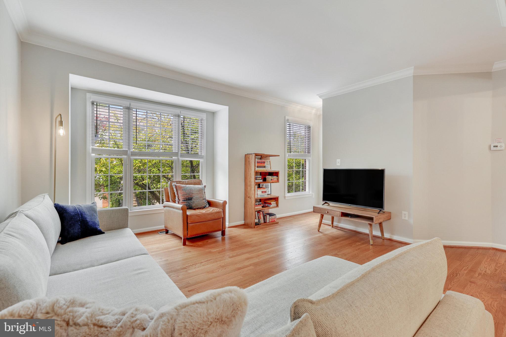 SUTHERLAND SQUARE - Residential