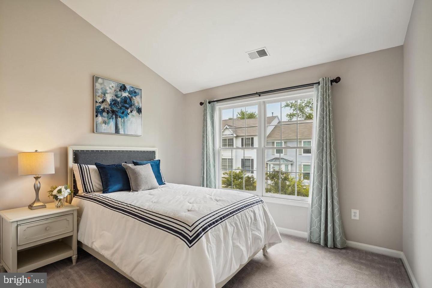 SUTHERLAND SQUARE - Residential