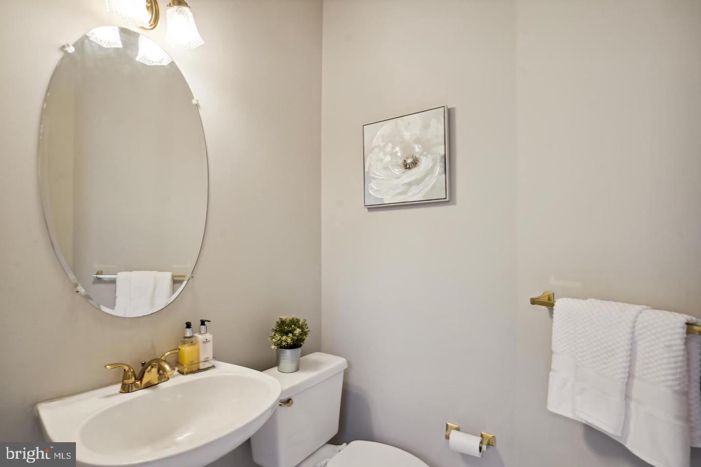 SUTHERLAND SQUARE - Residential