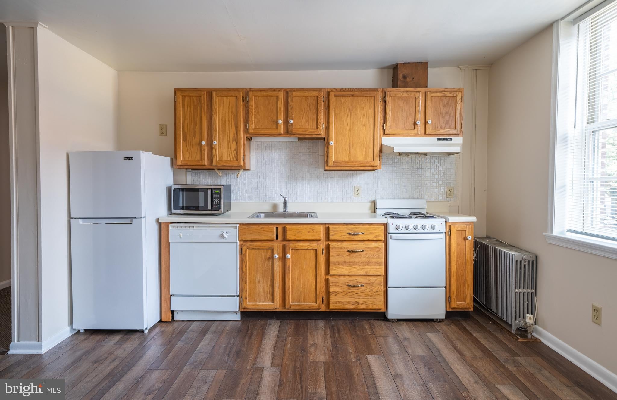 121 E GAY STREET 8