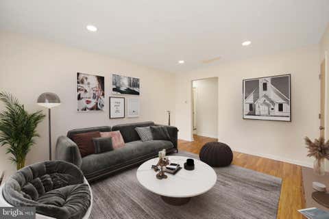 Condo For Rent - 11 S Black Horse Pike #2A<br/> HADDON HEIGHTS, NJ 08035