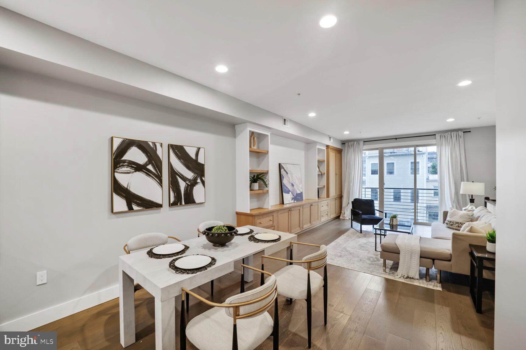 215 RANDOLPH PLACE NE 2