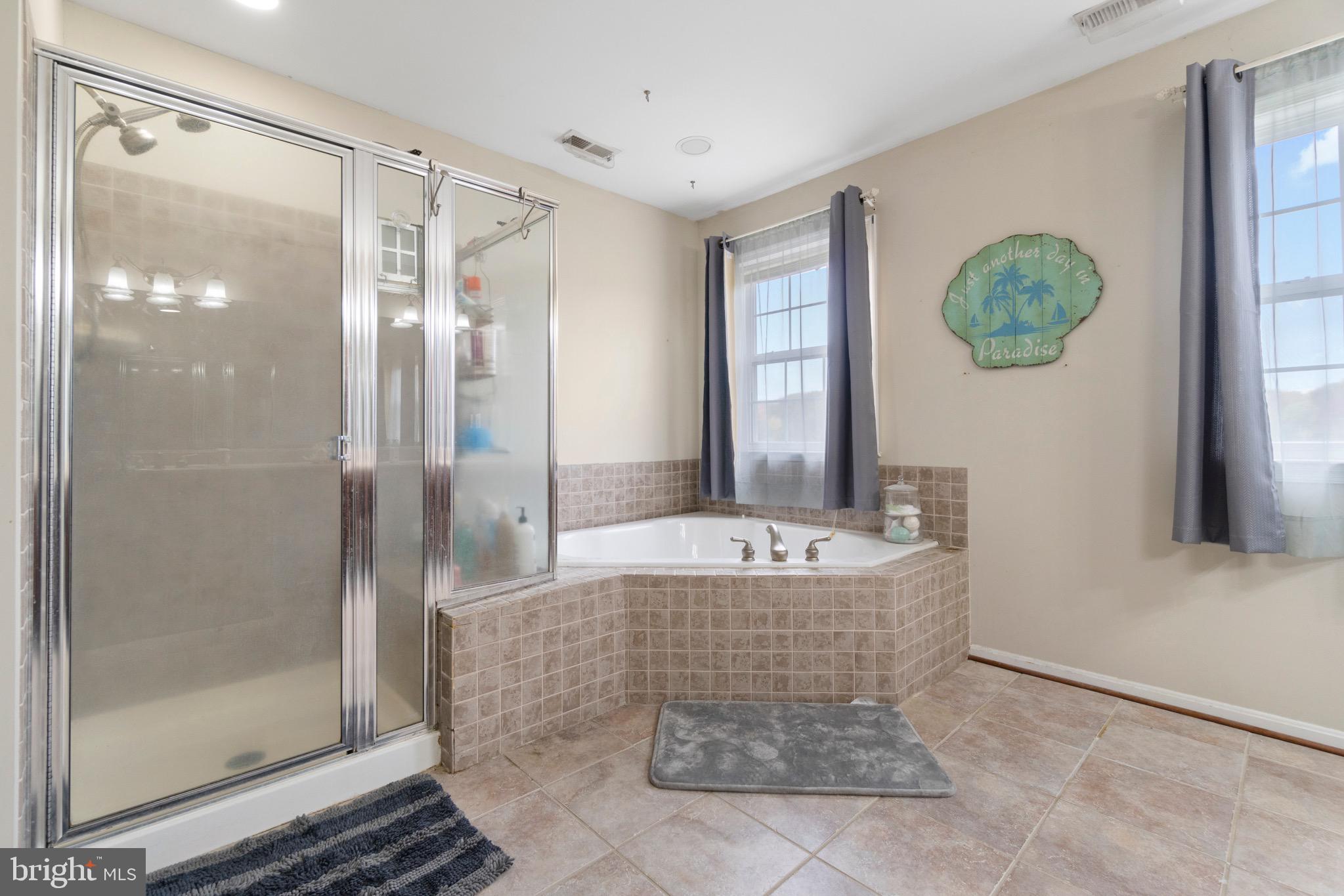 PERCHERON PLACE - Residential