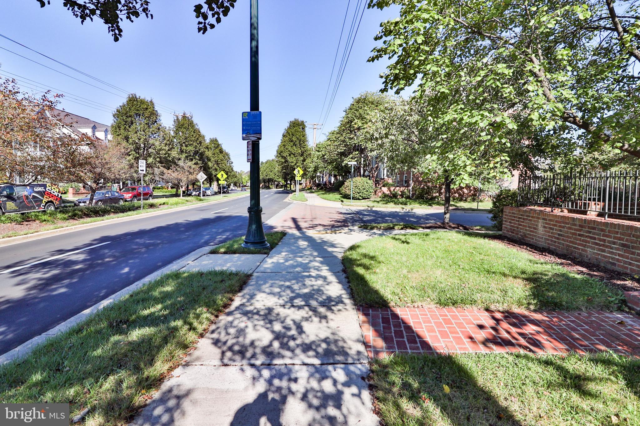 526 REDLAND BOULEVARD