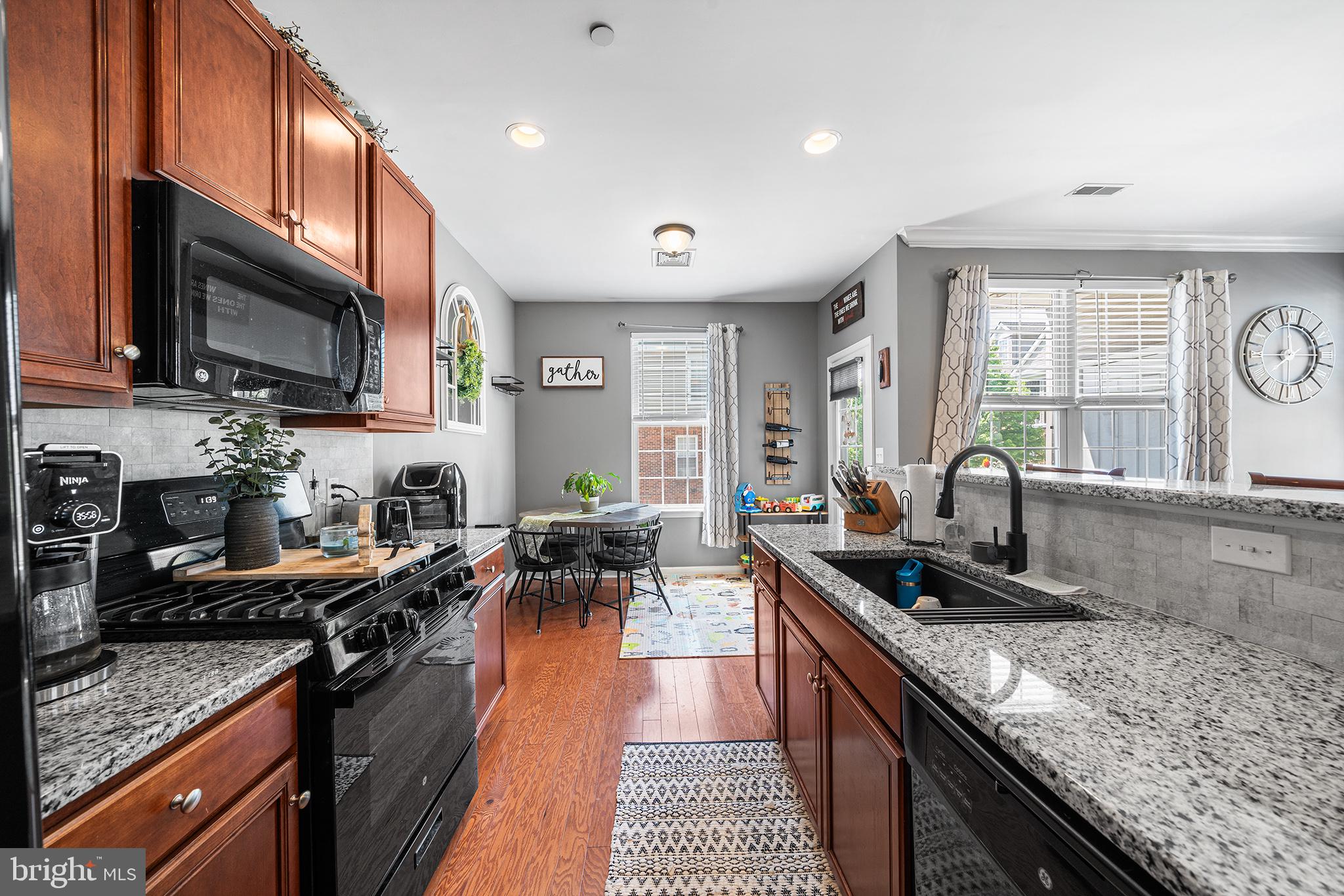 BREWERYTOWN - Residential Lease