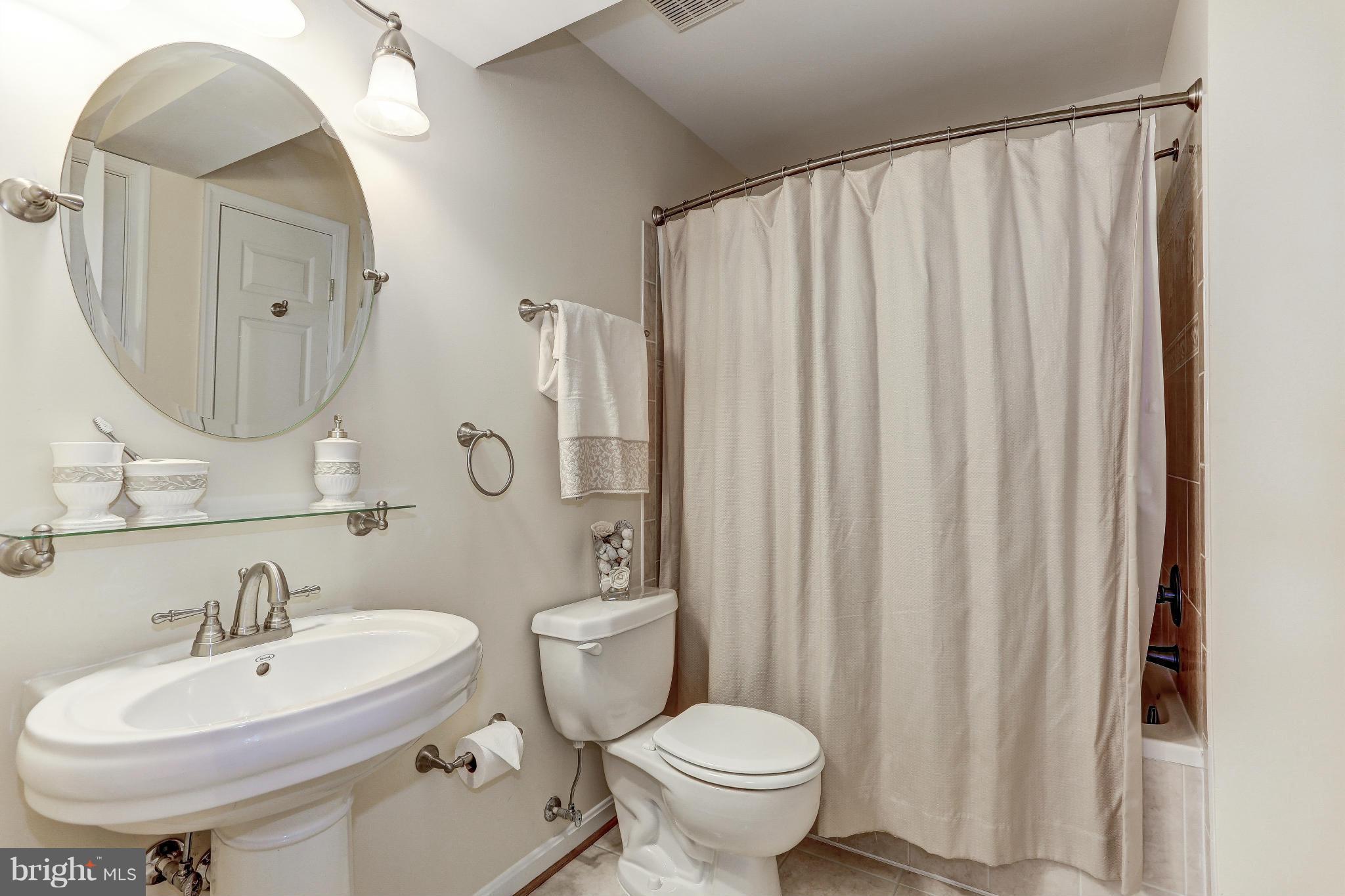 THE RIDINGS AT BLUE SPRING - Residential