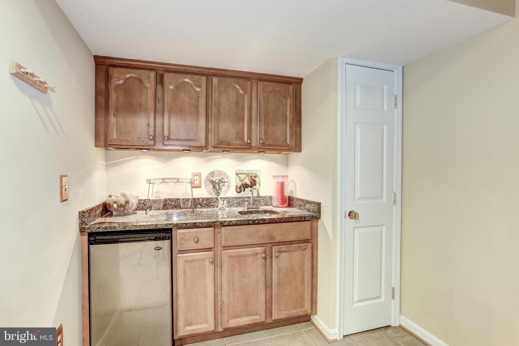 THE RIDINGS AT BLUE SPRING - Residential