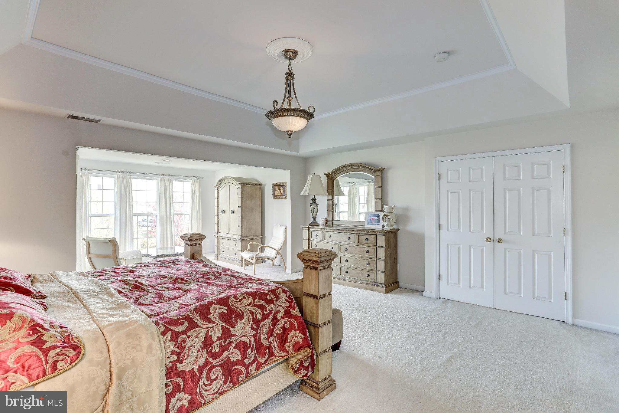 THE RIDINGS AT BLUE SPRING - Residential