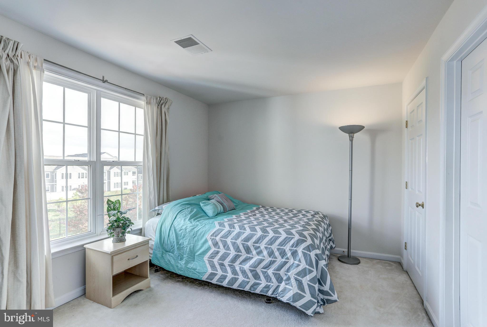 THE RIDINGS AT BLUE SPRING - Residential