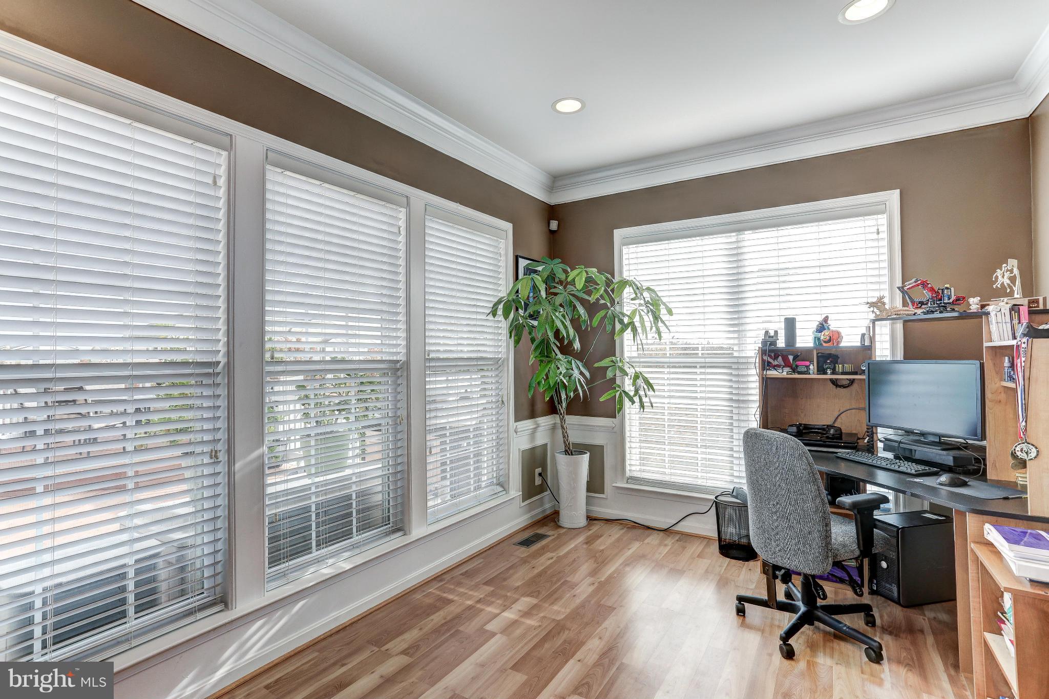 THE RIDINGS AT BLUE SPRING - Residential