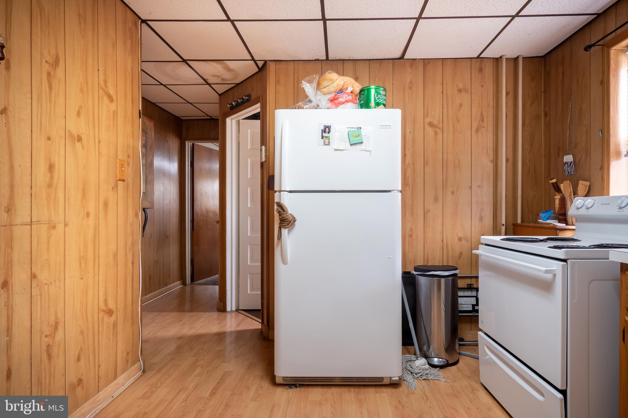 HYDE PARK - Residential Income