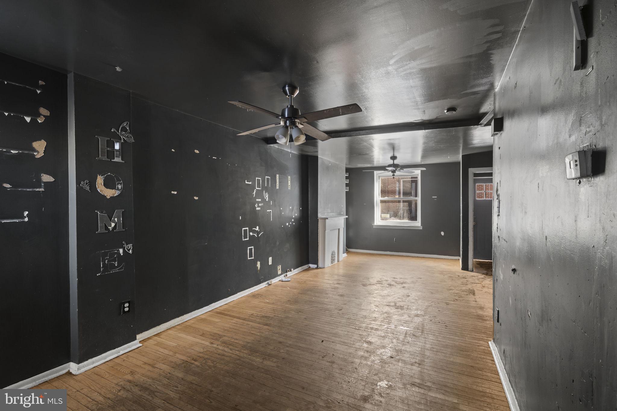 POINT BREEZE - Residential