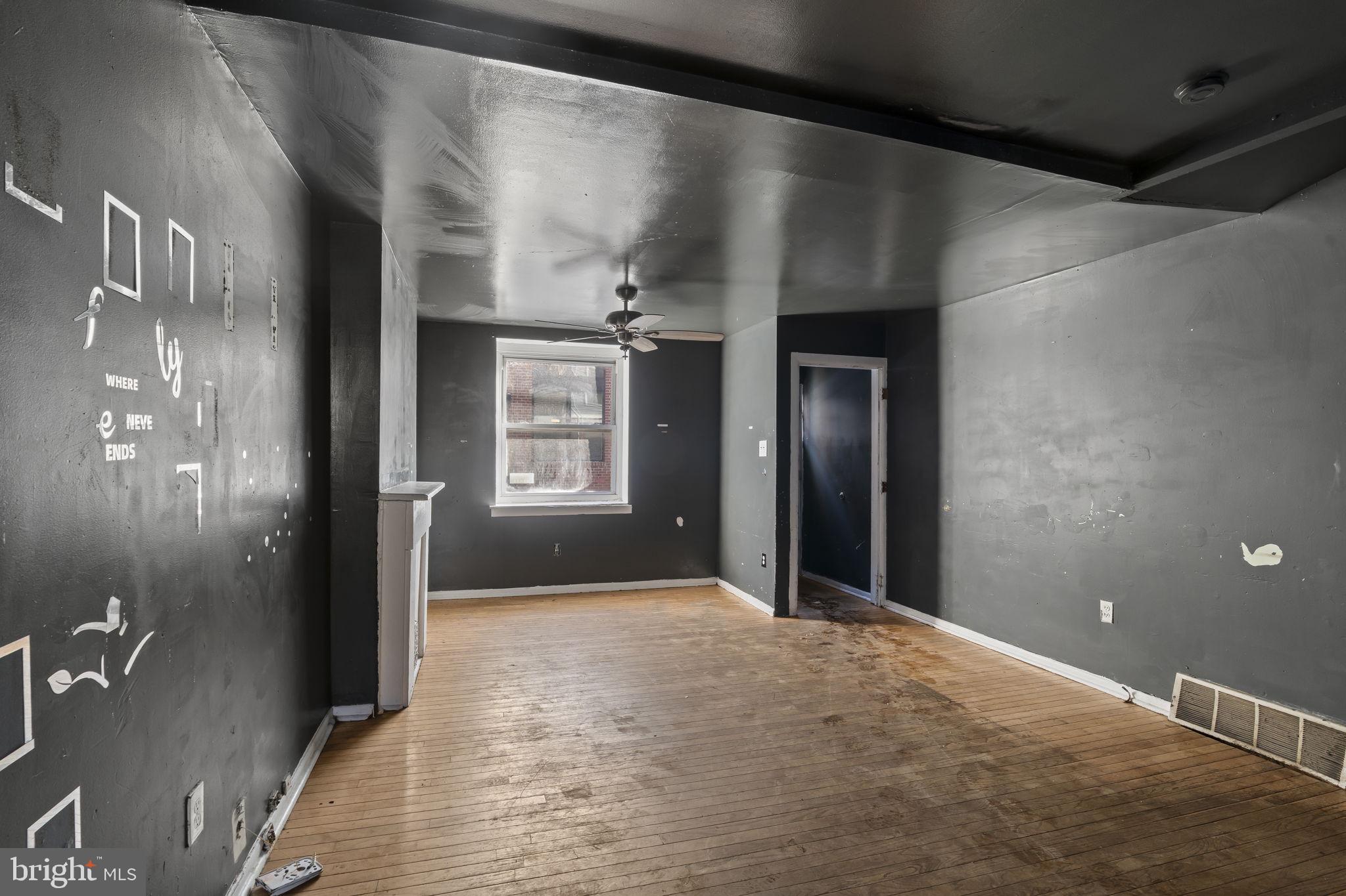 POINT BREEZE - Residential