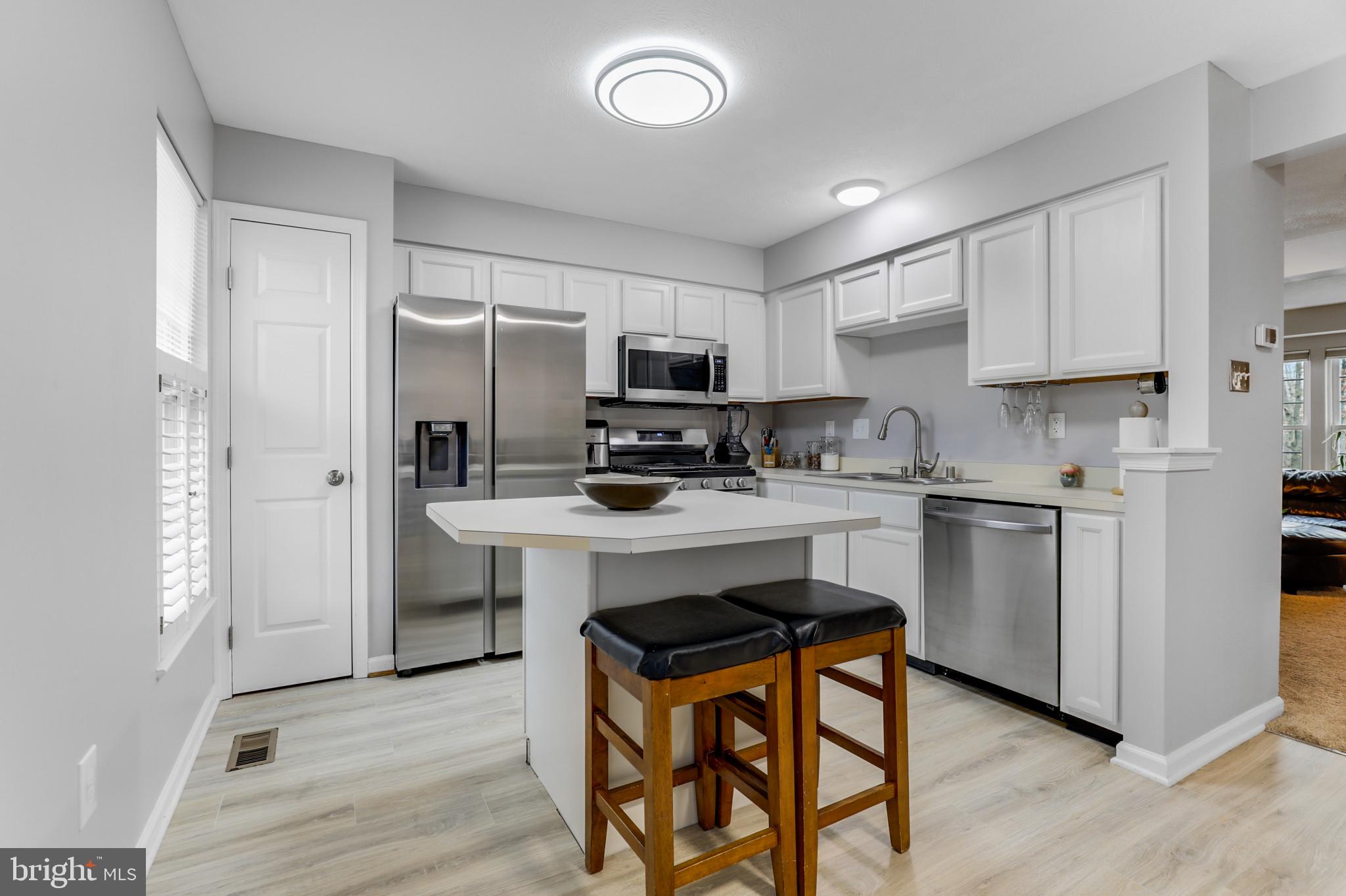 CASTLE STONE AT WHITE MARSH - Residential