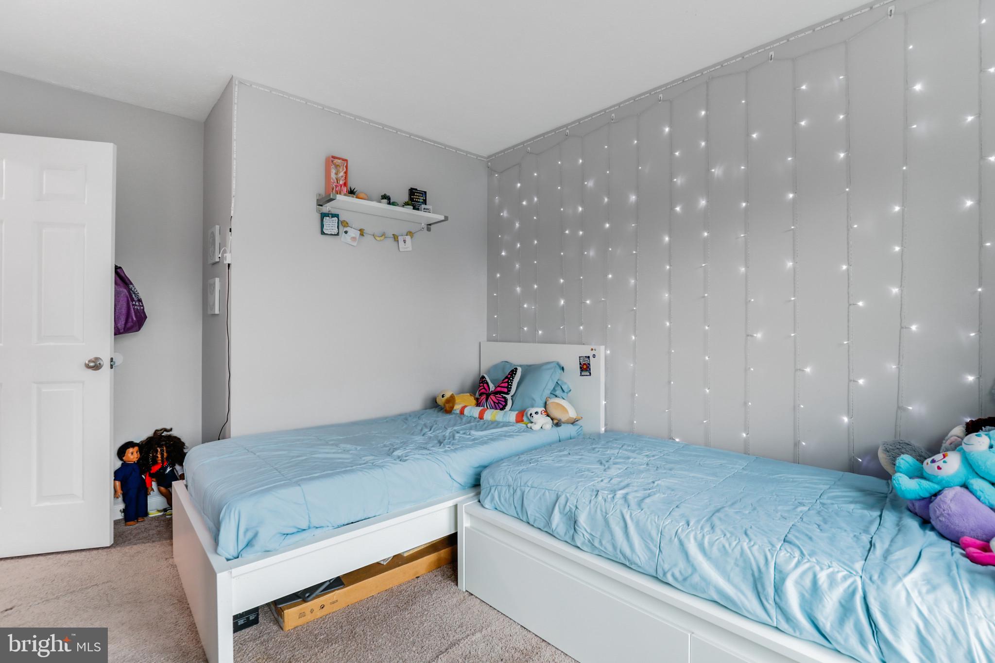 CASTLE STONE AT WHITE MARSH - Residential