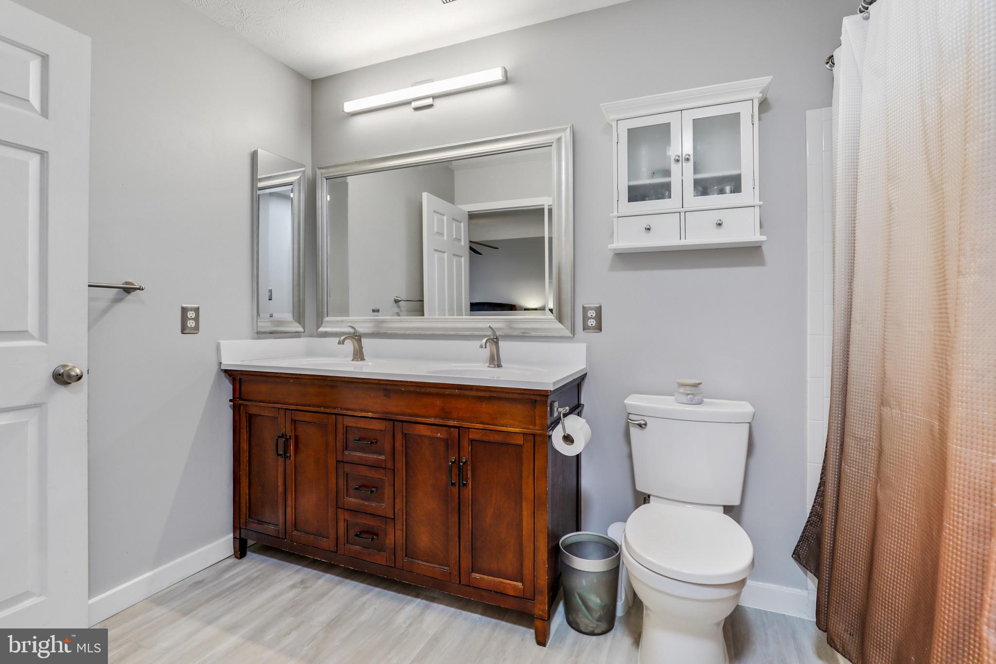 CASTLE STONE AT WHITE MARSH - Residential