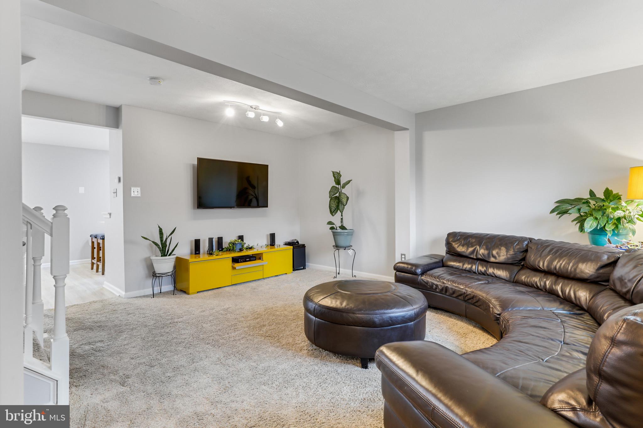 CASTLE STONE AT WHITE MARSH - Residential