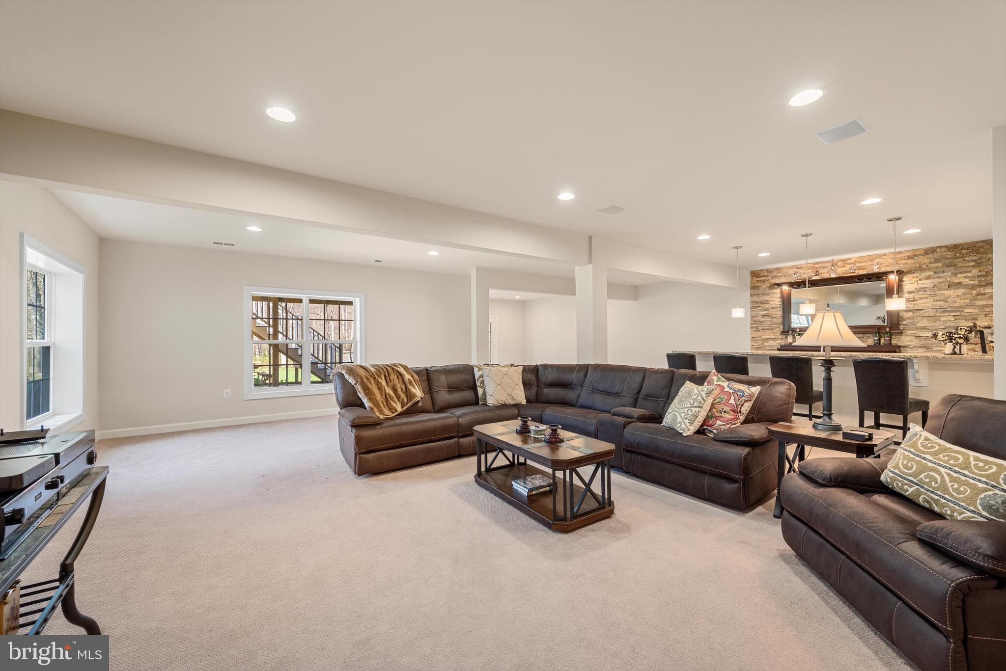 HIGHLANDS - Residential