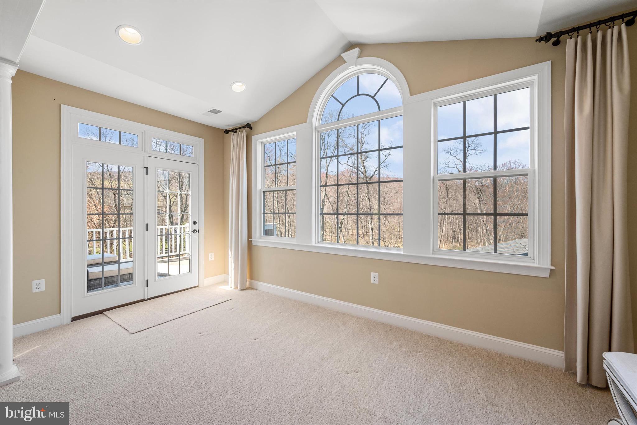 HIGHLANDS - Residential