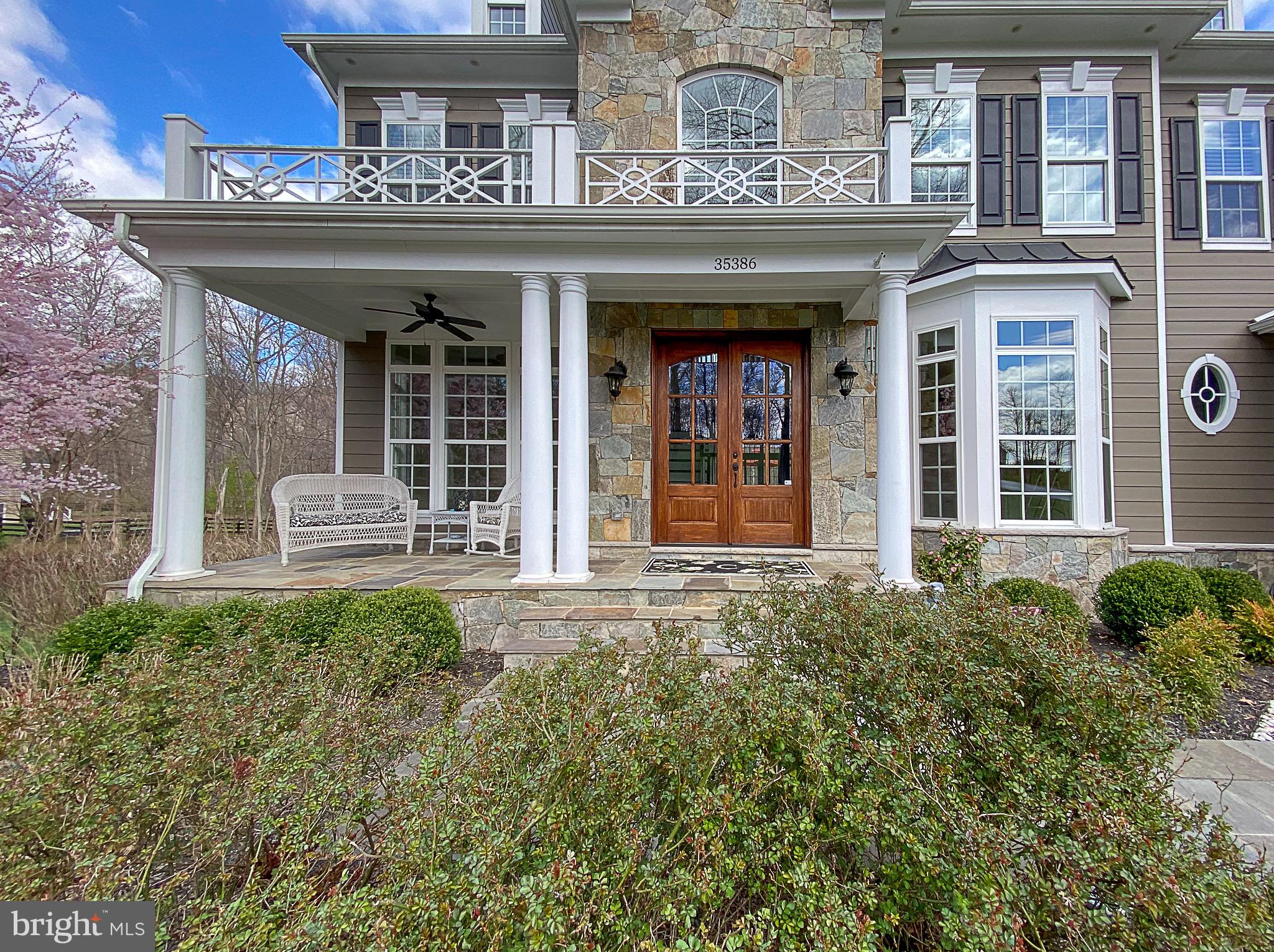 HIGHLANDS - Residential