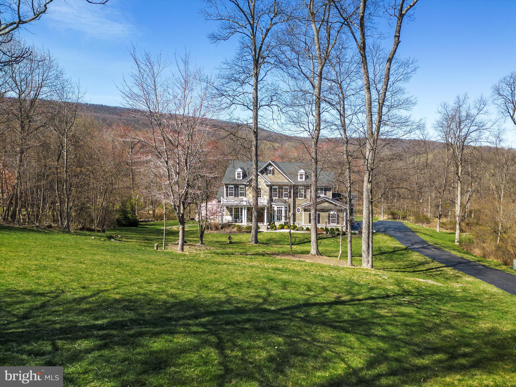 HIGHLANDS - Residential