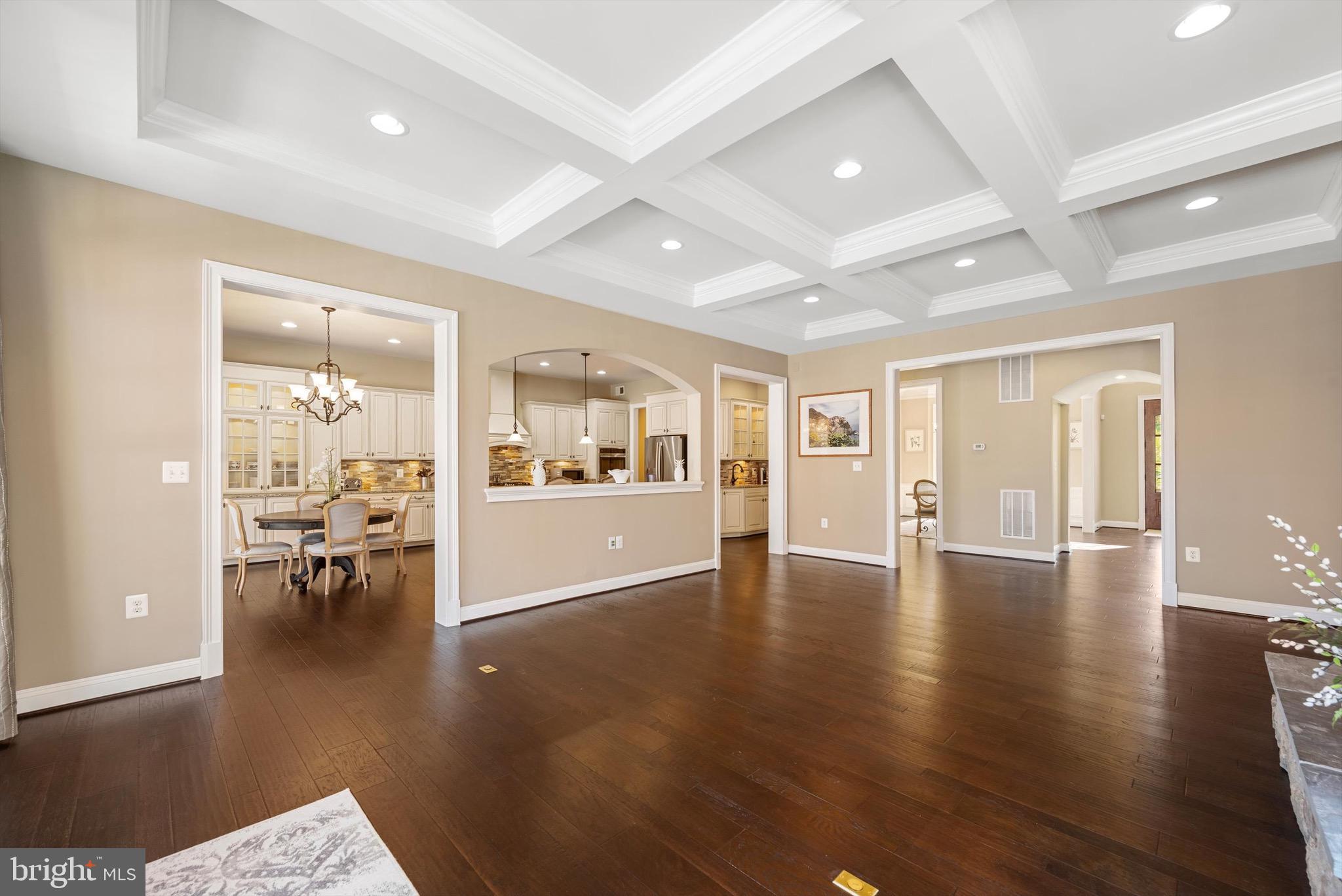 HIGHLANDS - Residential