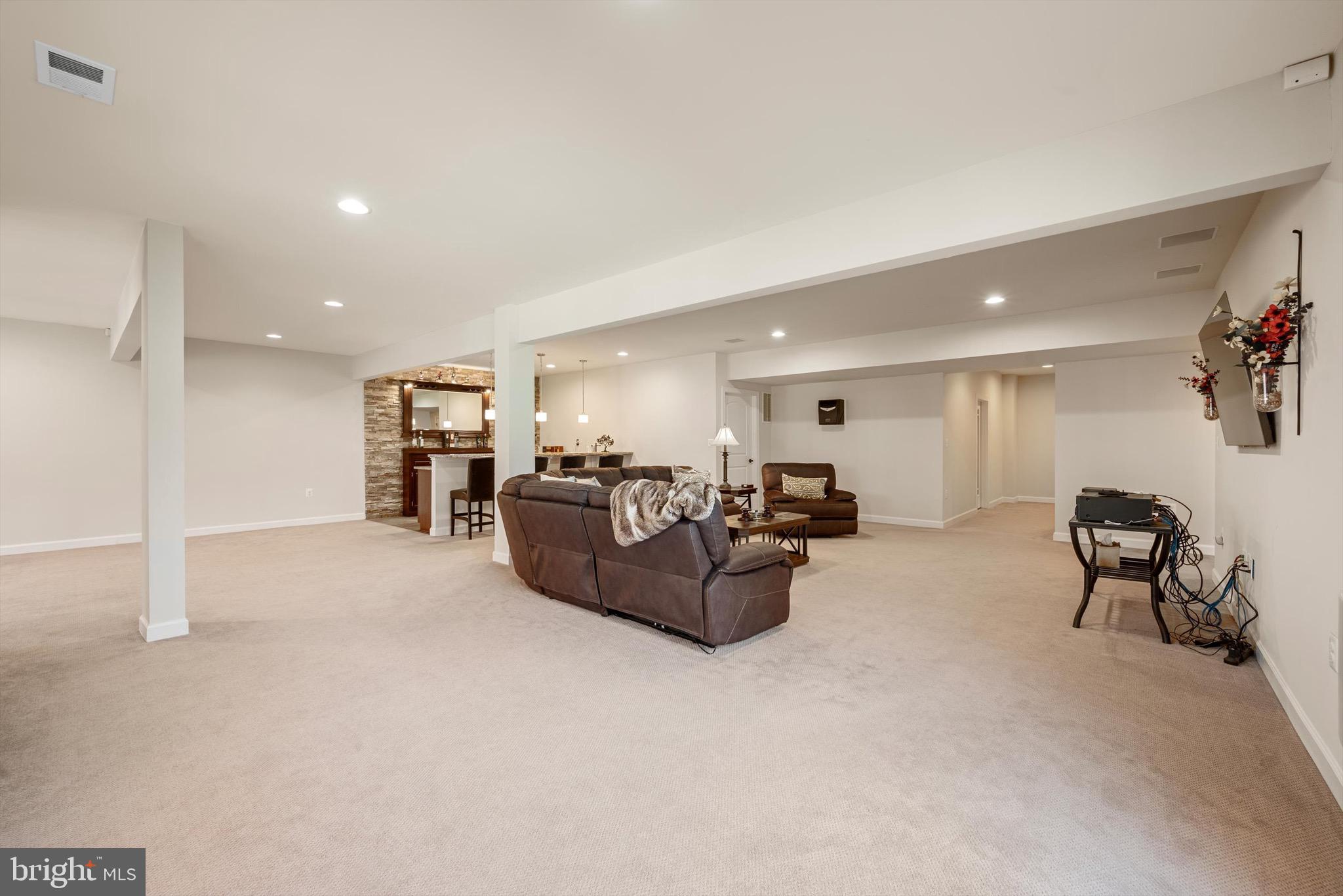 HIGHLANDS - Residential