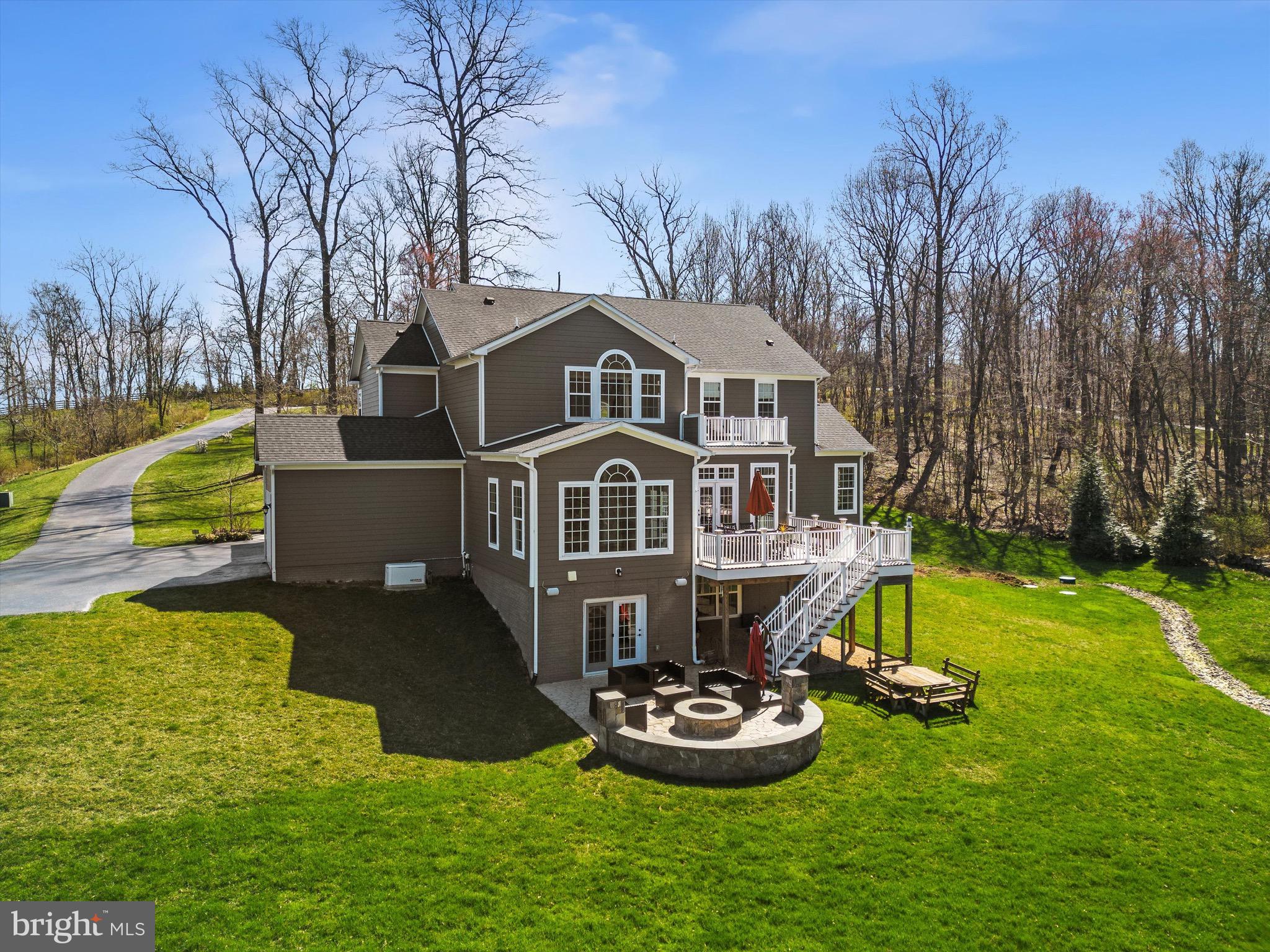 HIGHLANDS - Residential