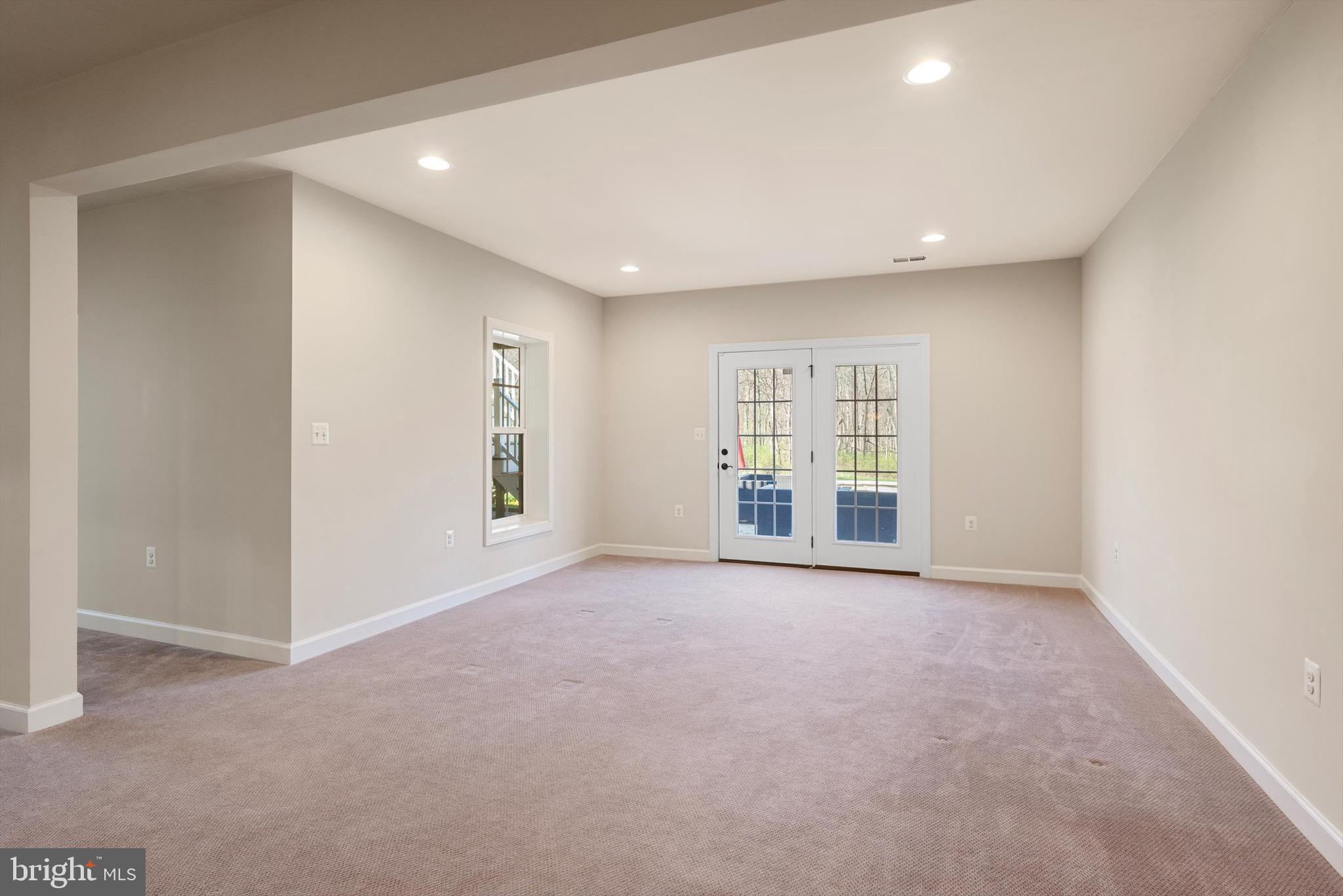 HIGHLANDS - Residential