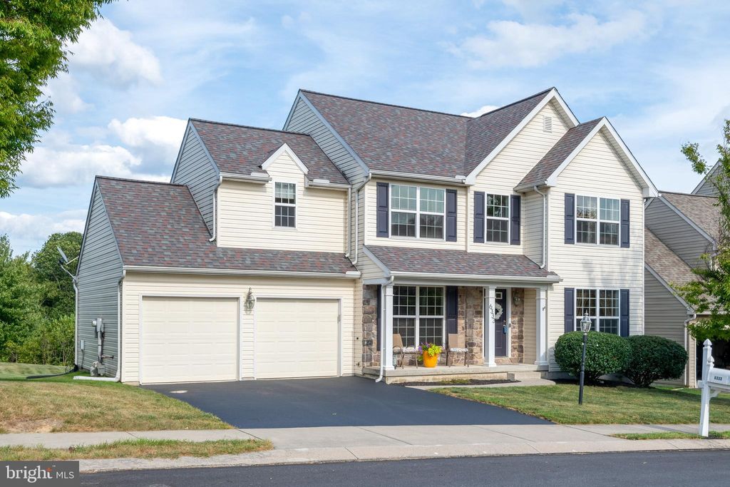 Photo of 6333 Bayberry AVENUE, Manheim, PA 17545 (MLS # PALA2040046)