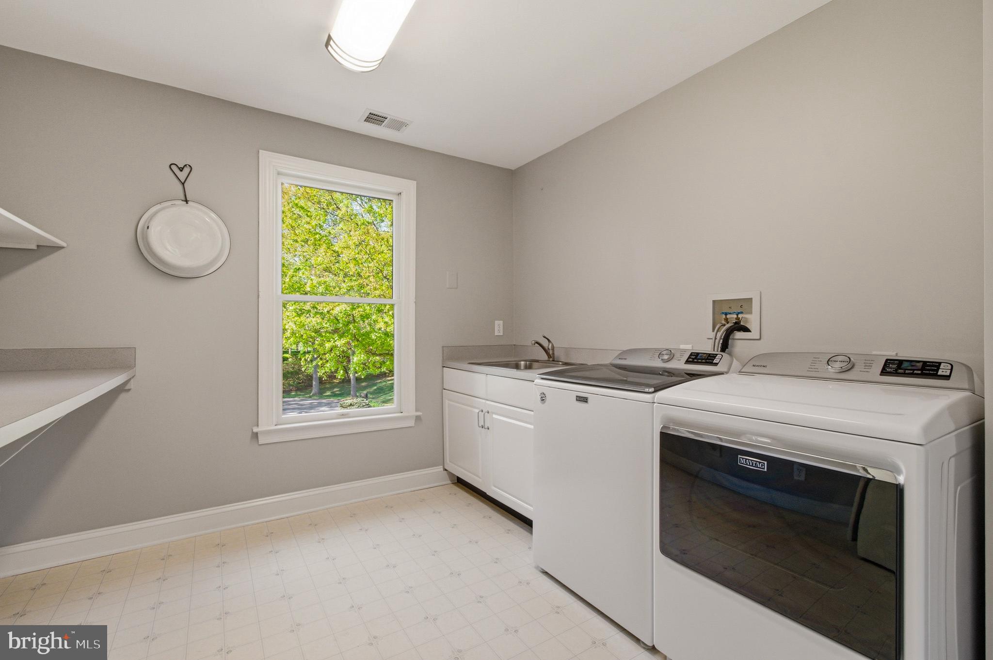 QUARTERFIELD - Residential