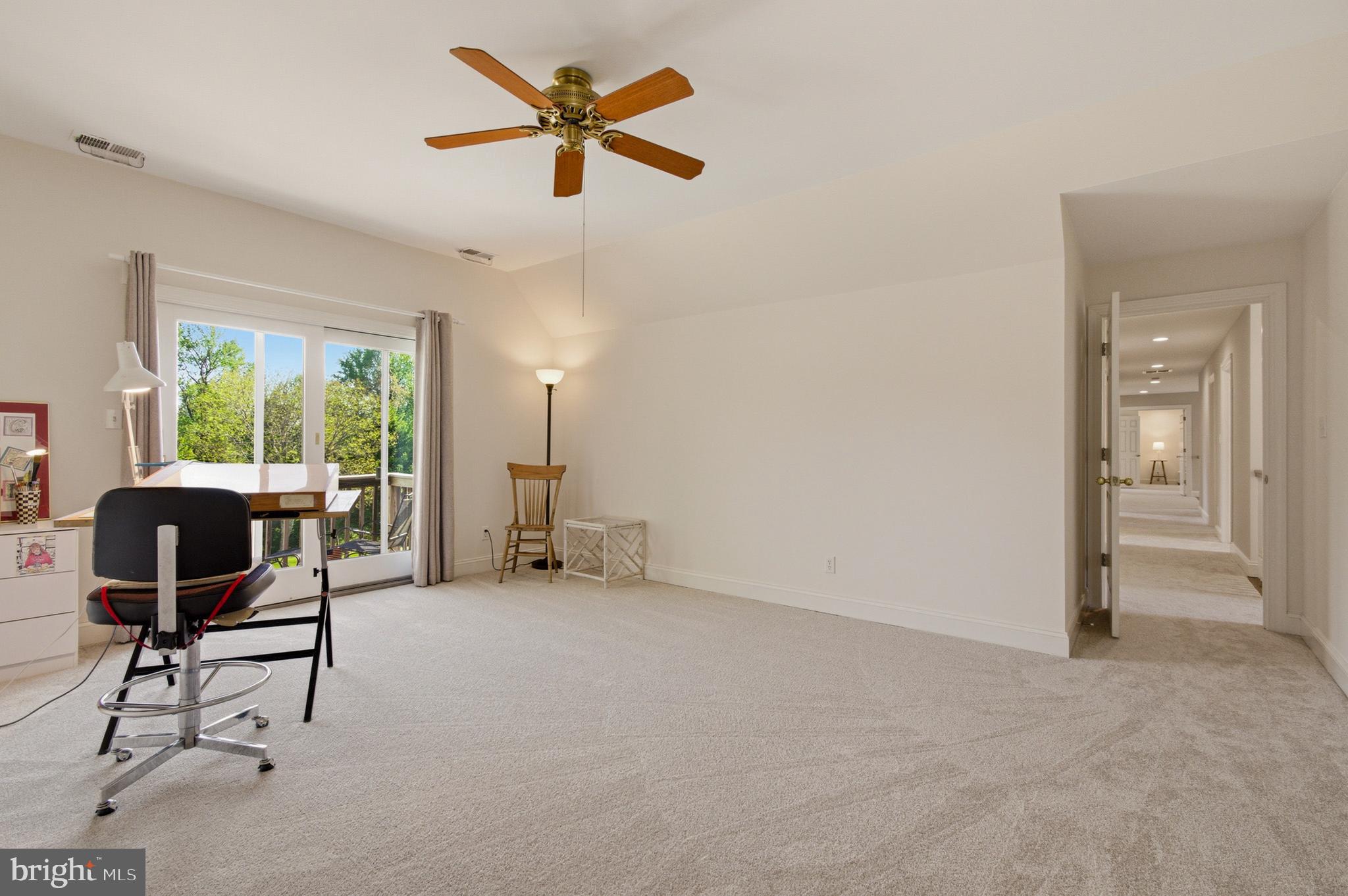 QUARTERFIELD - Residential