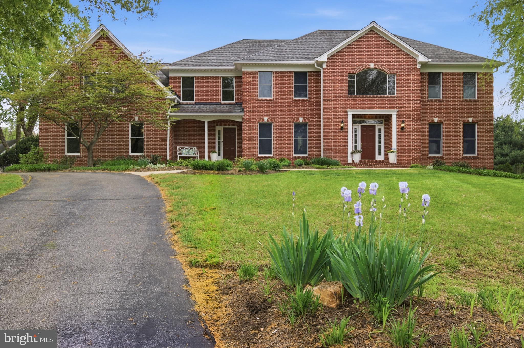 QUARTERFIELD - Residential