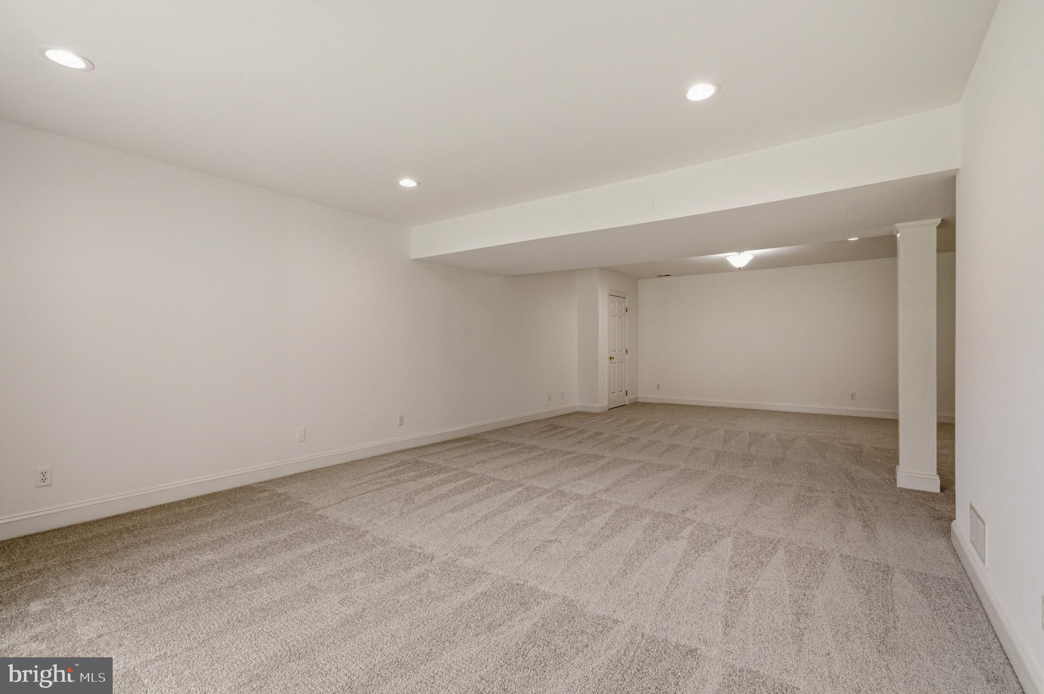 QUARTERFIELD - Residential