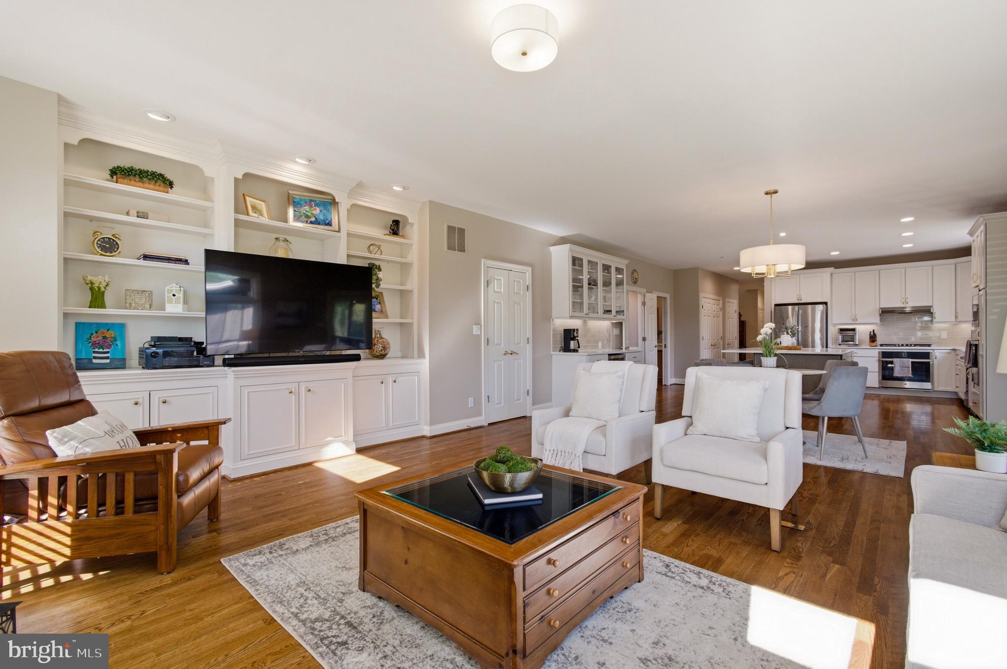 QUARTERFIELD - Residential