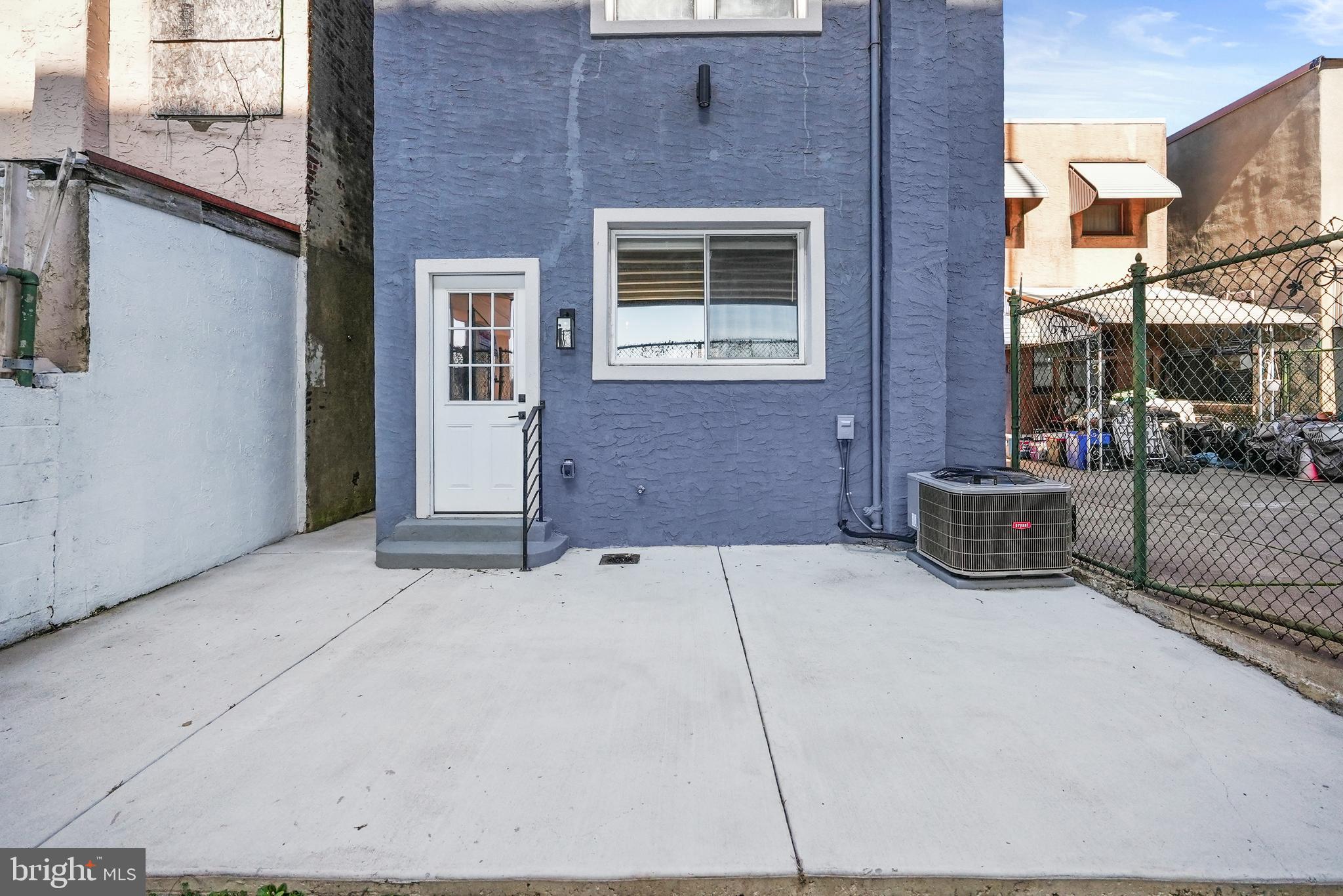 RICHMOND - Residential