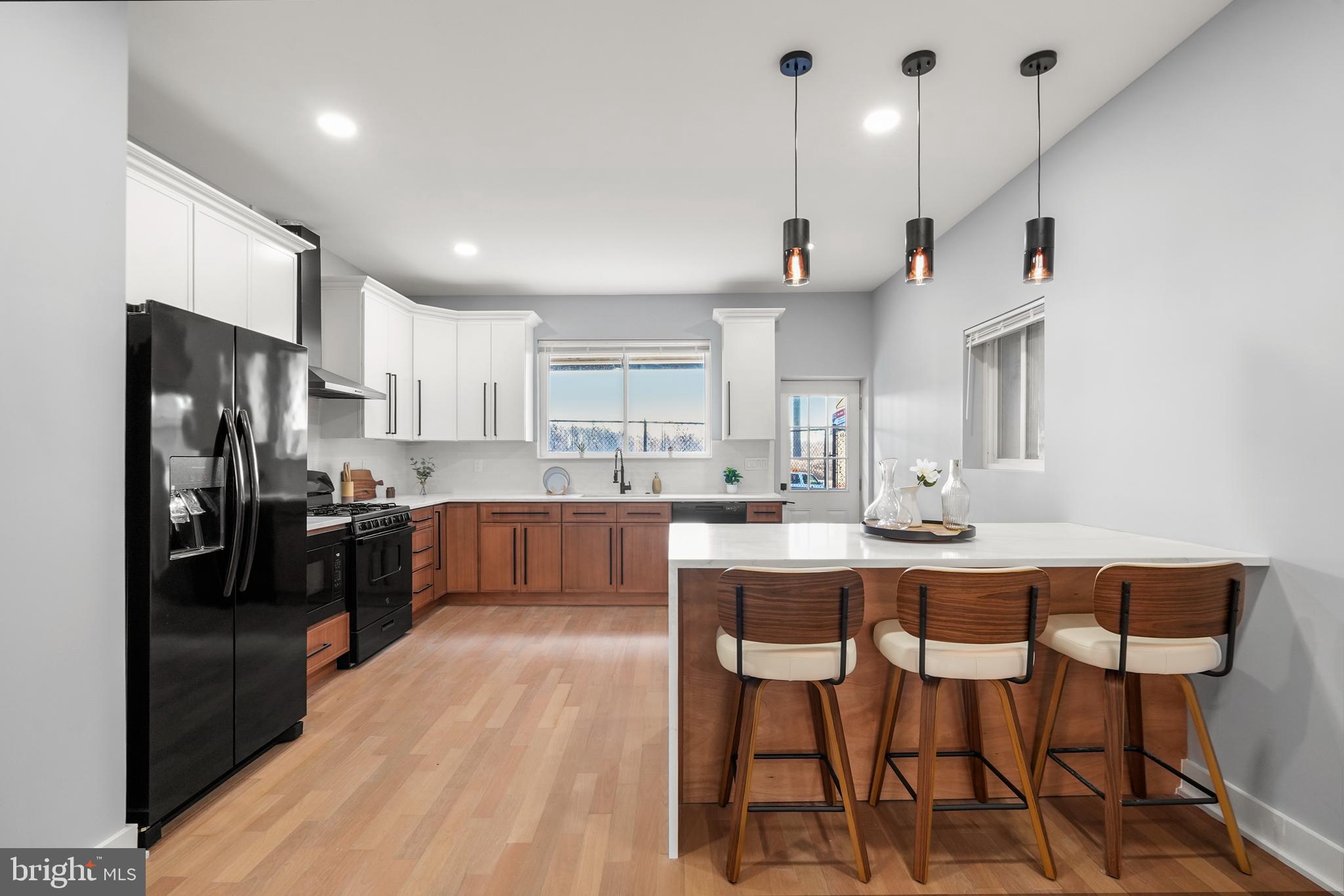 RICHMOND - Residential