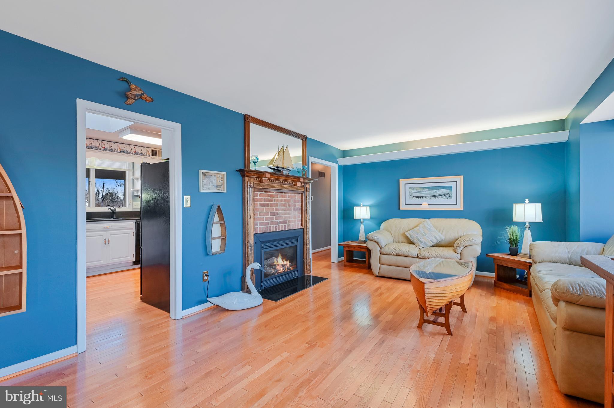 EDGEWATER - Residential