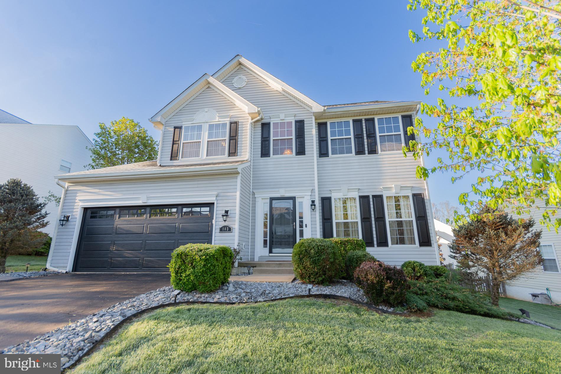 STONEBRIDGE - Residential