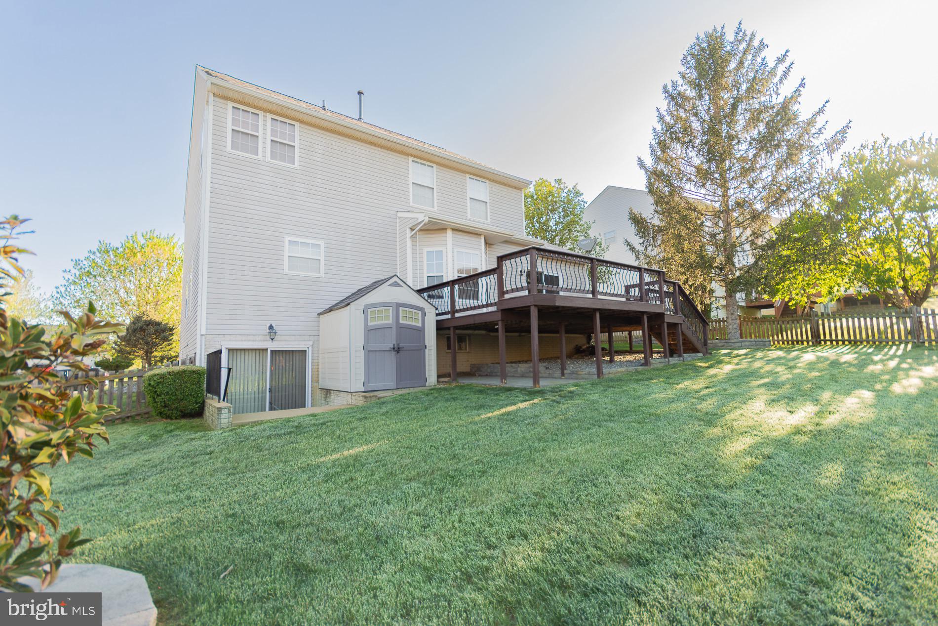 STONEBRIDGE - Residential