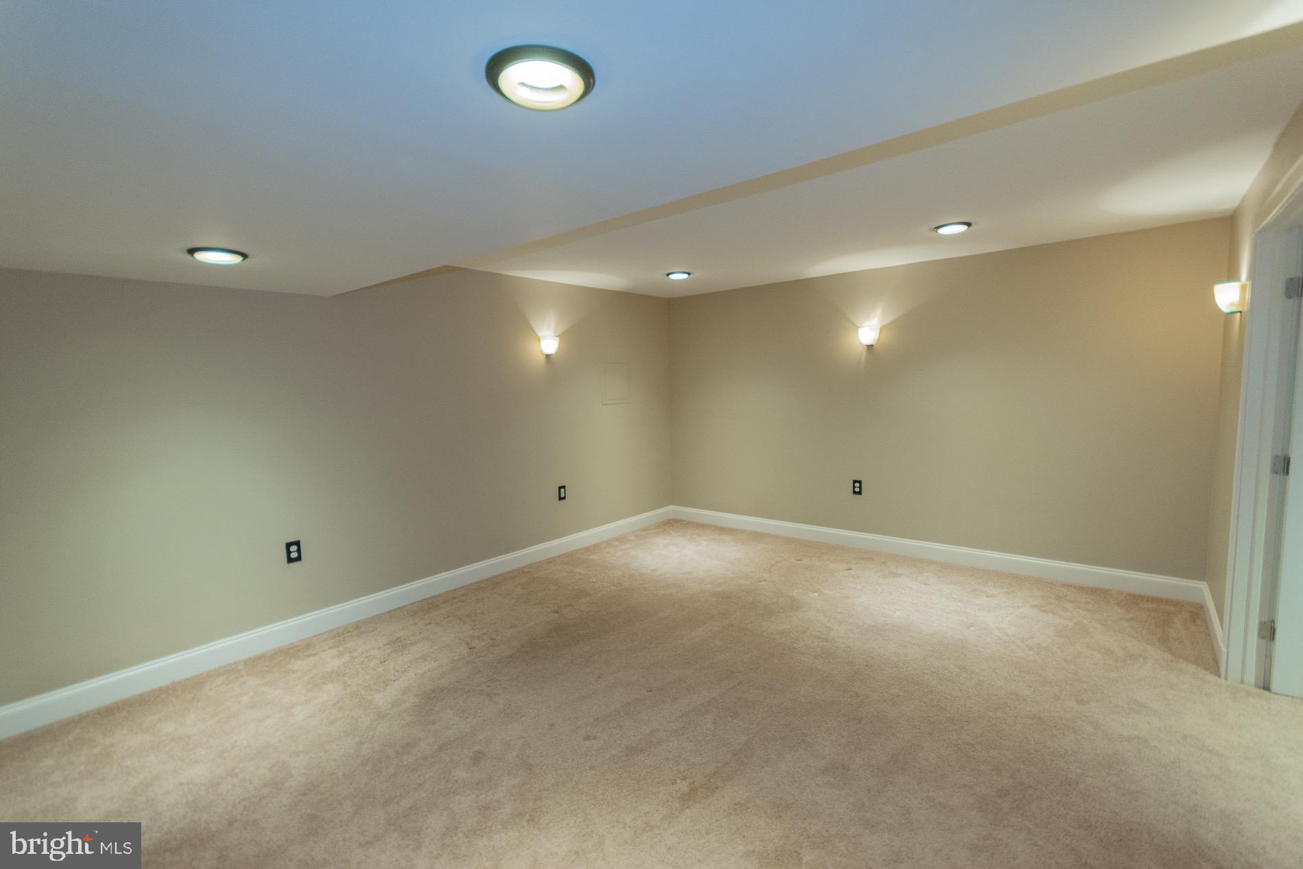 STONEBRIDGE - Residential