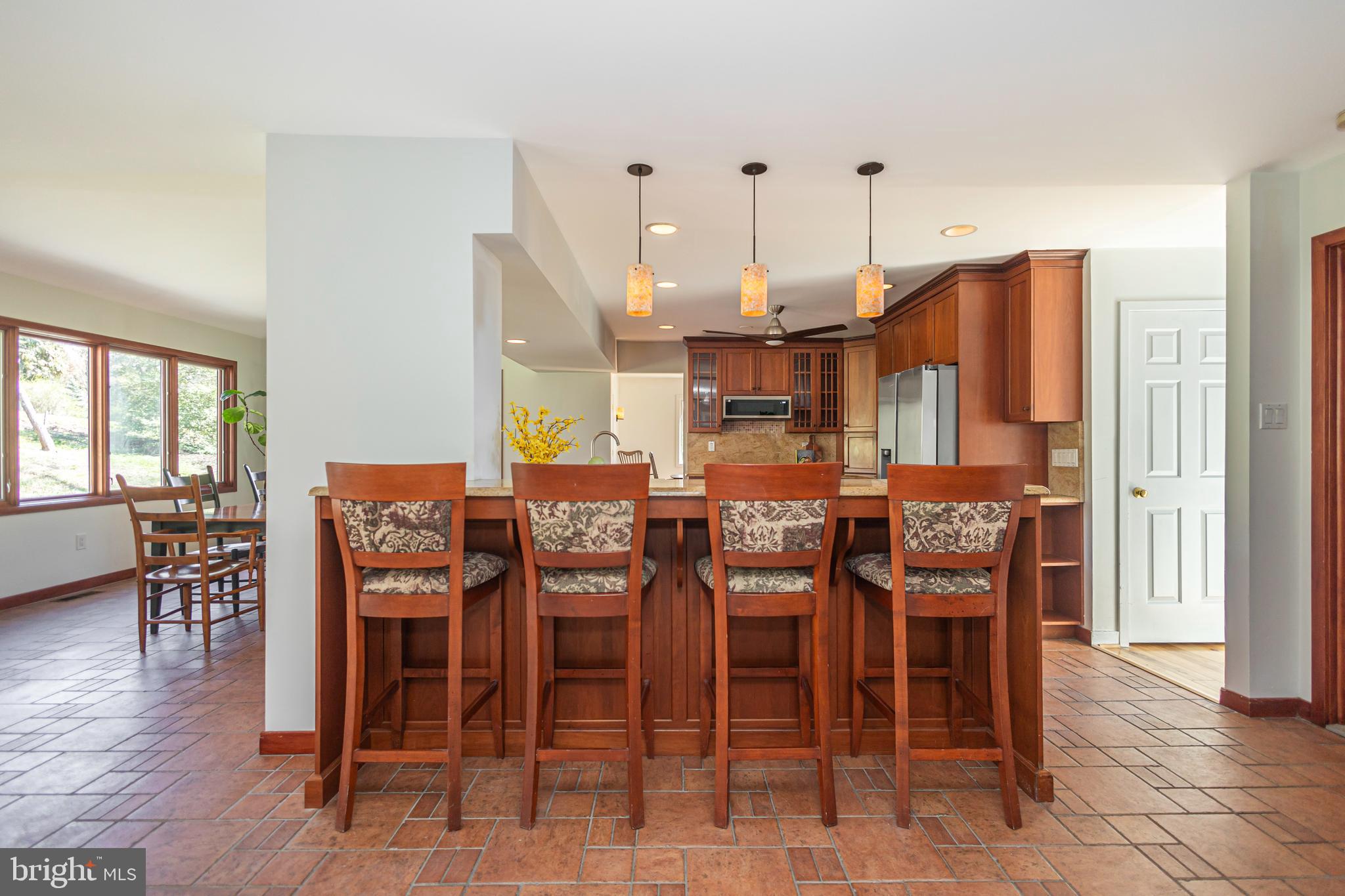 RIDGE VALLEY - Residential