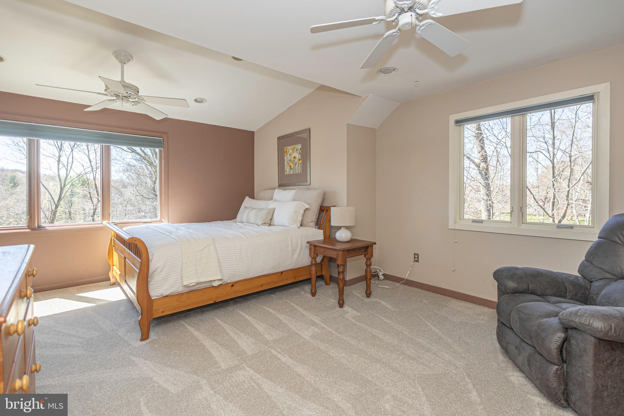 RIDGE VALLEY - Residential