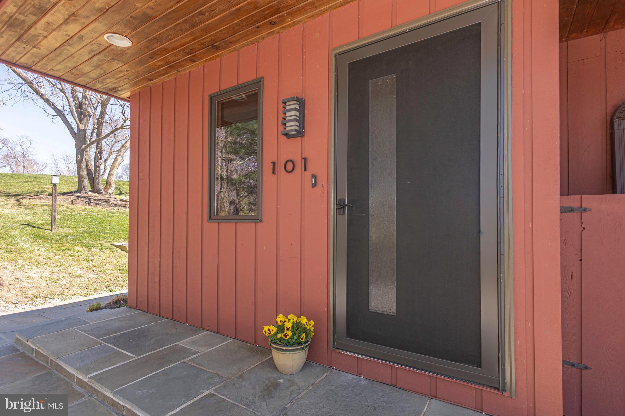 RIDGE VALLEY - Residential