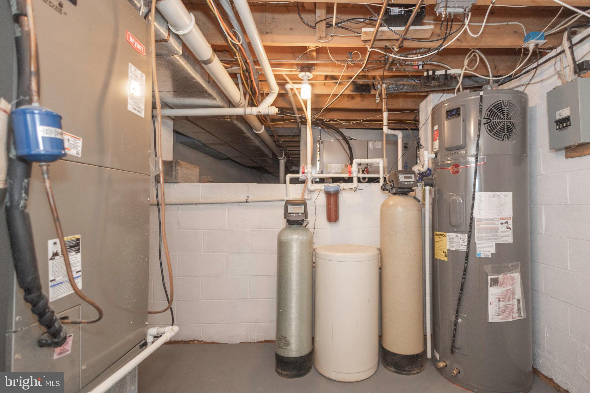 RIDGE VALLEY - Residential