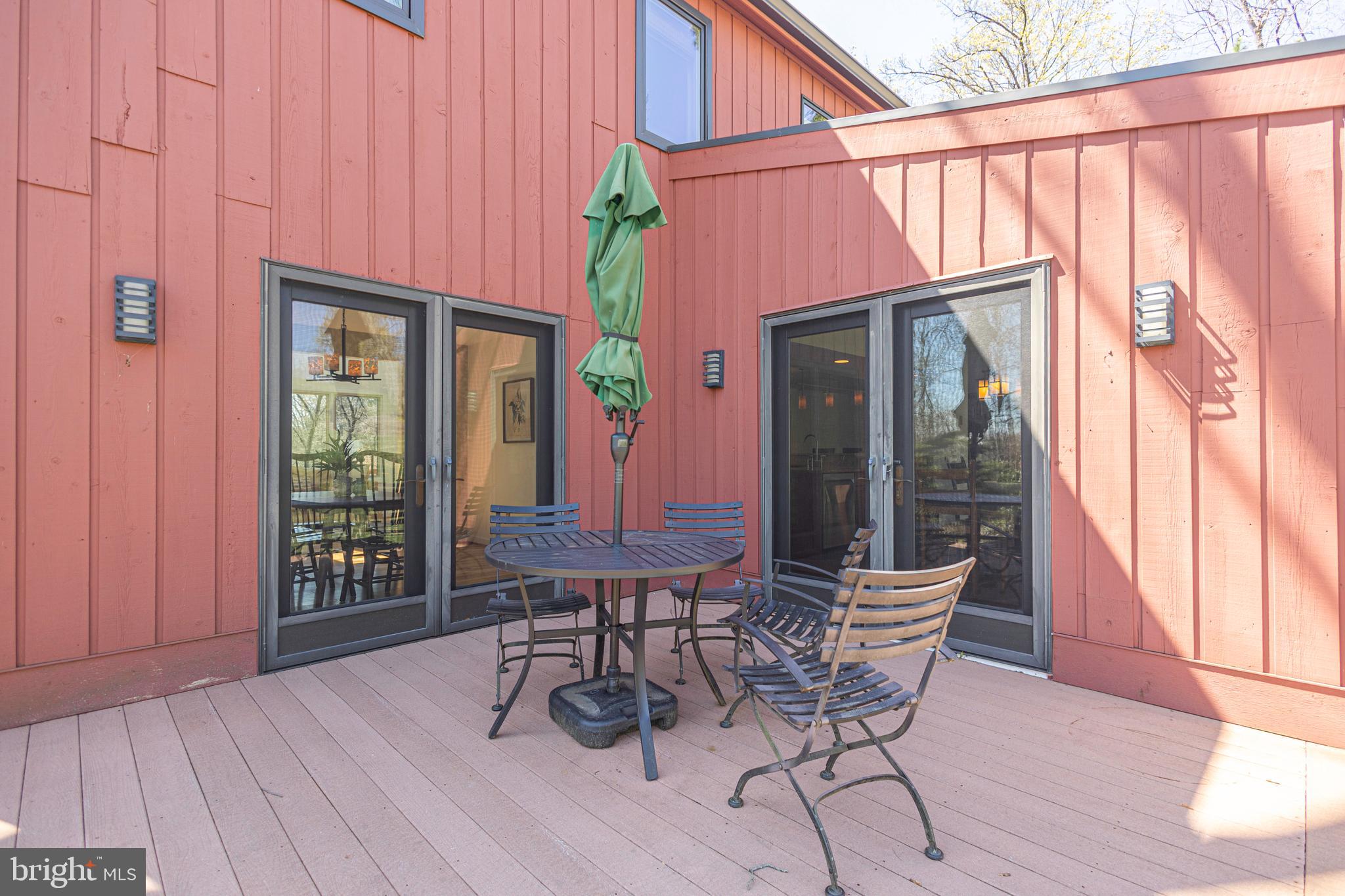 RIDGE VALLEY - Residential